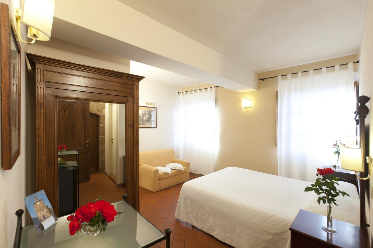 Hotel Scilla Sovana Eksteriør billede