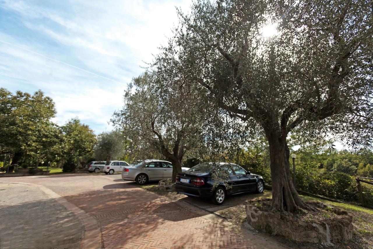 Hotel Scilla Sovana Eksteriør billede