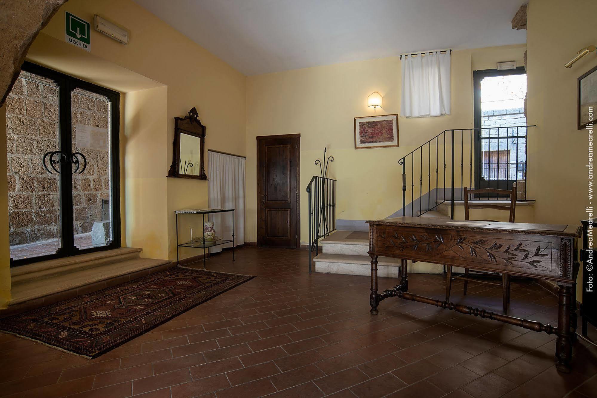 Hotel Scilla Sovana Eksteriør billede